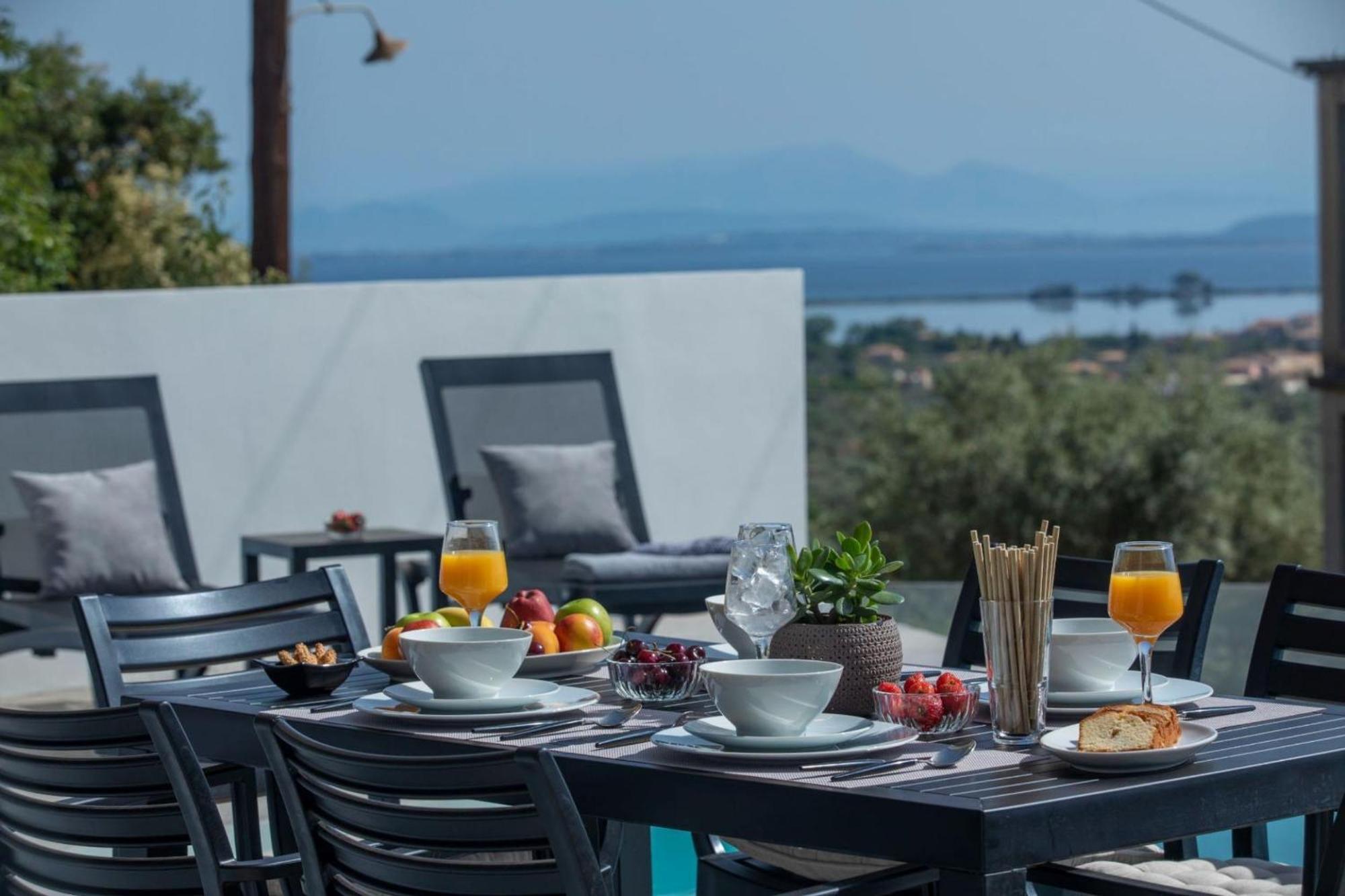 Aloft Luxury Villas Lefkada - Heated Pool Apolpaina Bagian luar foto