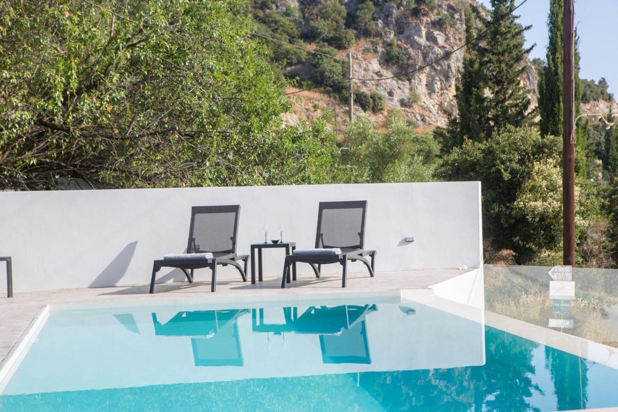 Aloft Luxury Villas Lefkada - Heated Pool Apolpaina Bagian luar foto