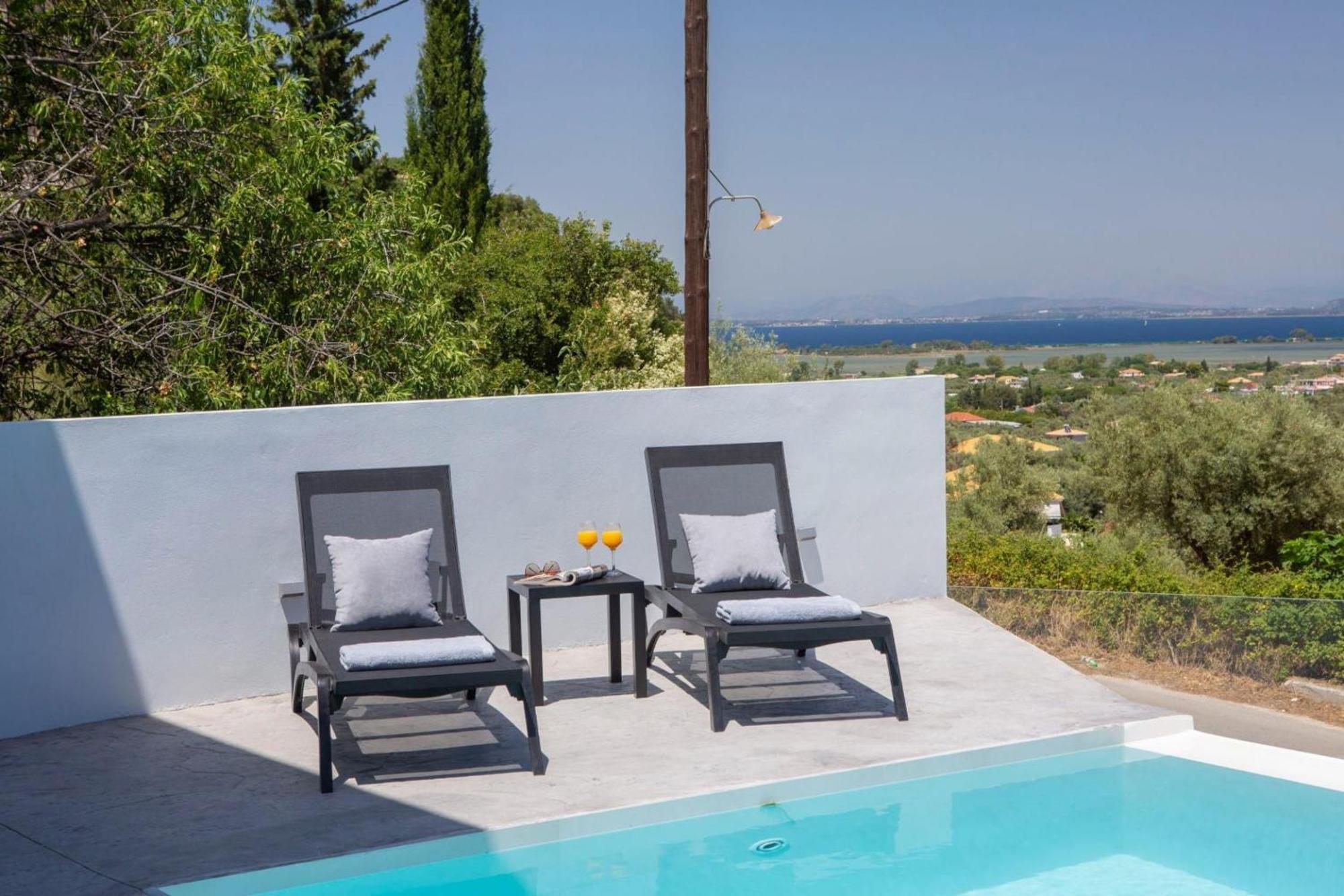 Aloft Luxury Villas Lefkada - Heated Pool Apolpaina Bagian luar foto